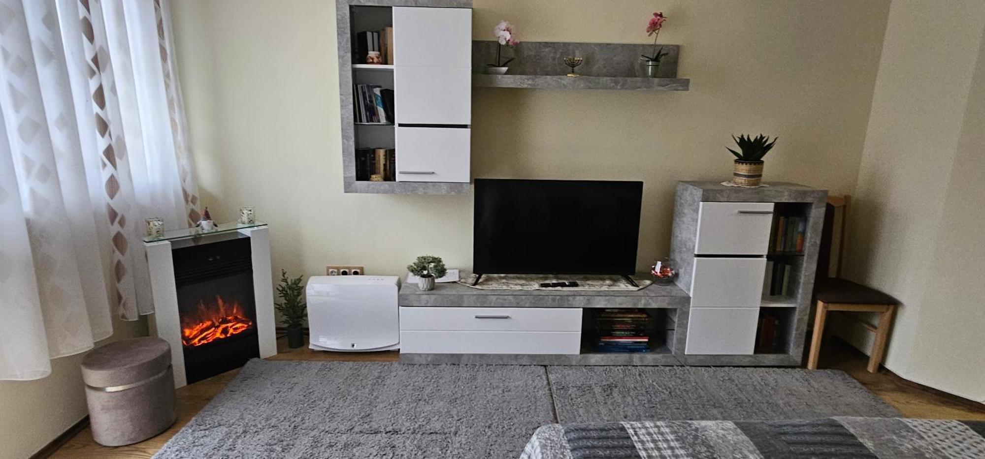Anna Gyoengye Apartman ديبريتْسين المظهر الخارجي الصورة