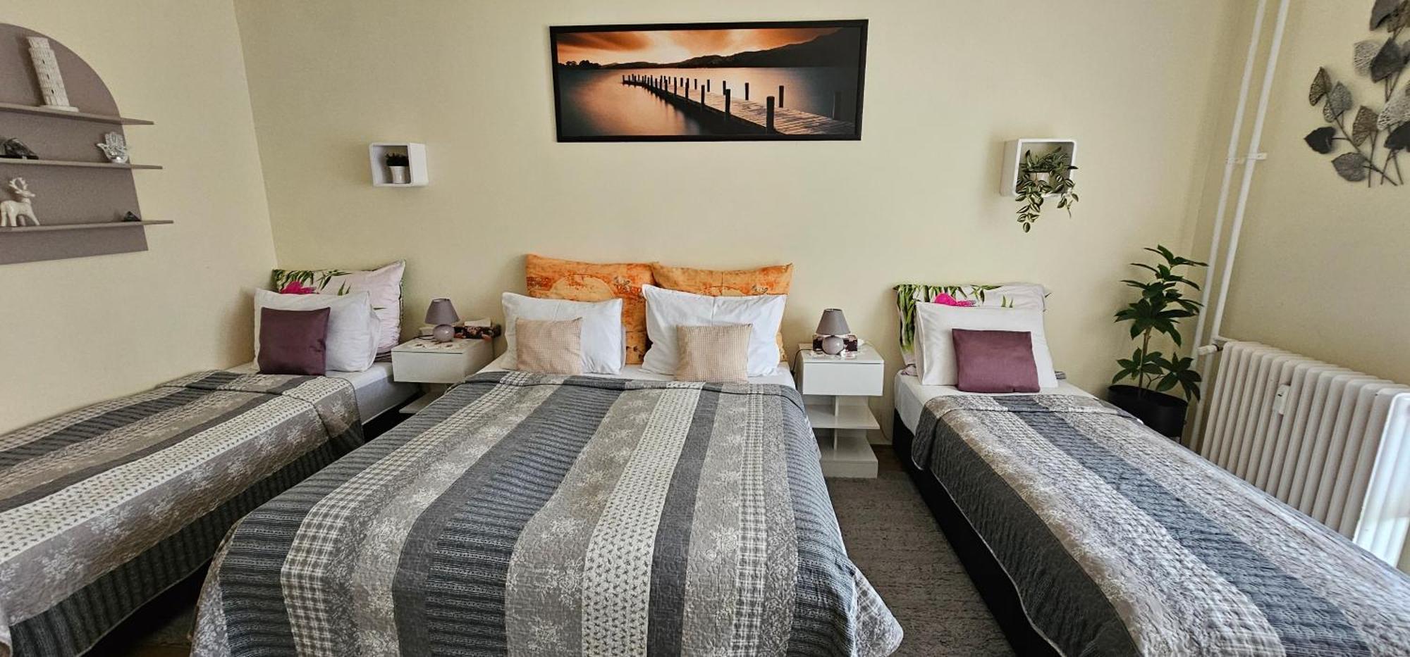 Anna Gyoengye Apartman ديبريتْسين المظهر الخارجي الصورة