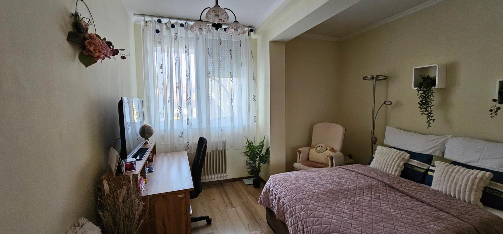 Anna Gyoengye Apartman ديبريتْسين المظهر الخارجي الصورة